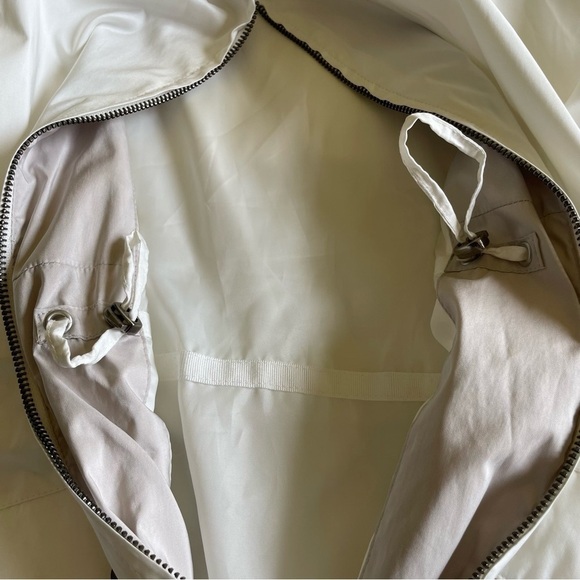 Jones New York Windbreaker/Raincoat – Cream Tan - Picture 9 of 13